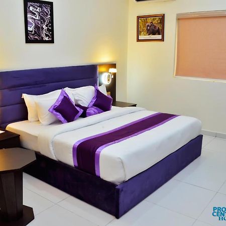 Proxima Centauri Hotel Port Harcourt Kültér fotó